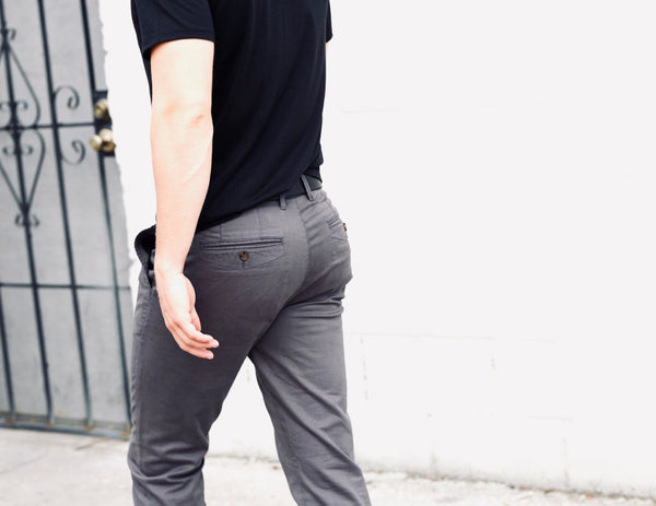 How to Wear Chinos, navy chinos, blue chinos, black slim fit chinos,